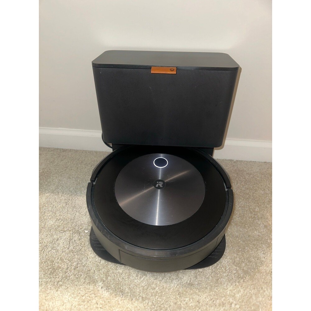 iRobot Roomba j7+ (7550) Robot Vacuum with Clean Base – Self-Emptying